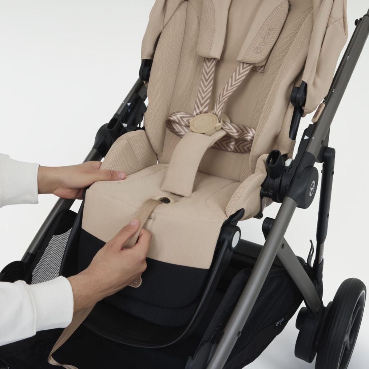 Cybex E - Gazelle S Stroller - Silver Frame/ Stone Grey Seat