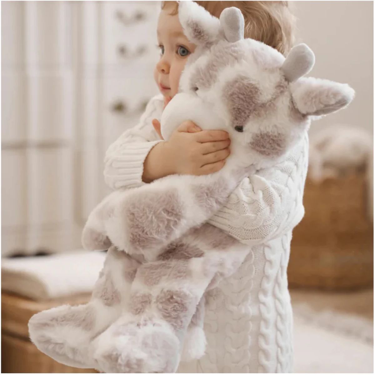 Elegant Baby Giraffe Bedtime Huggie Plush Toy with Blanket