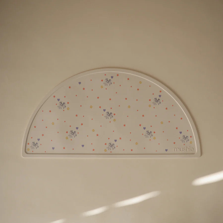 Mushie Silicone Placemat Ivory Bluey