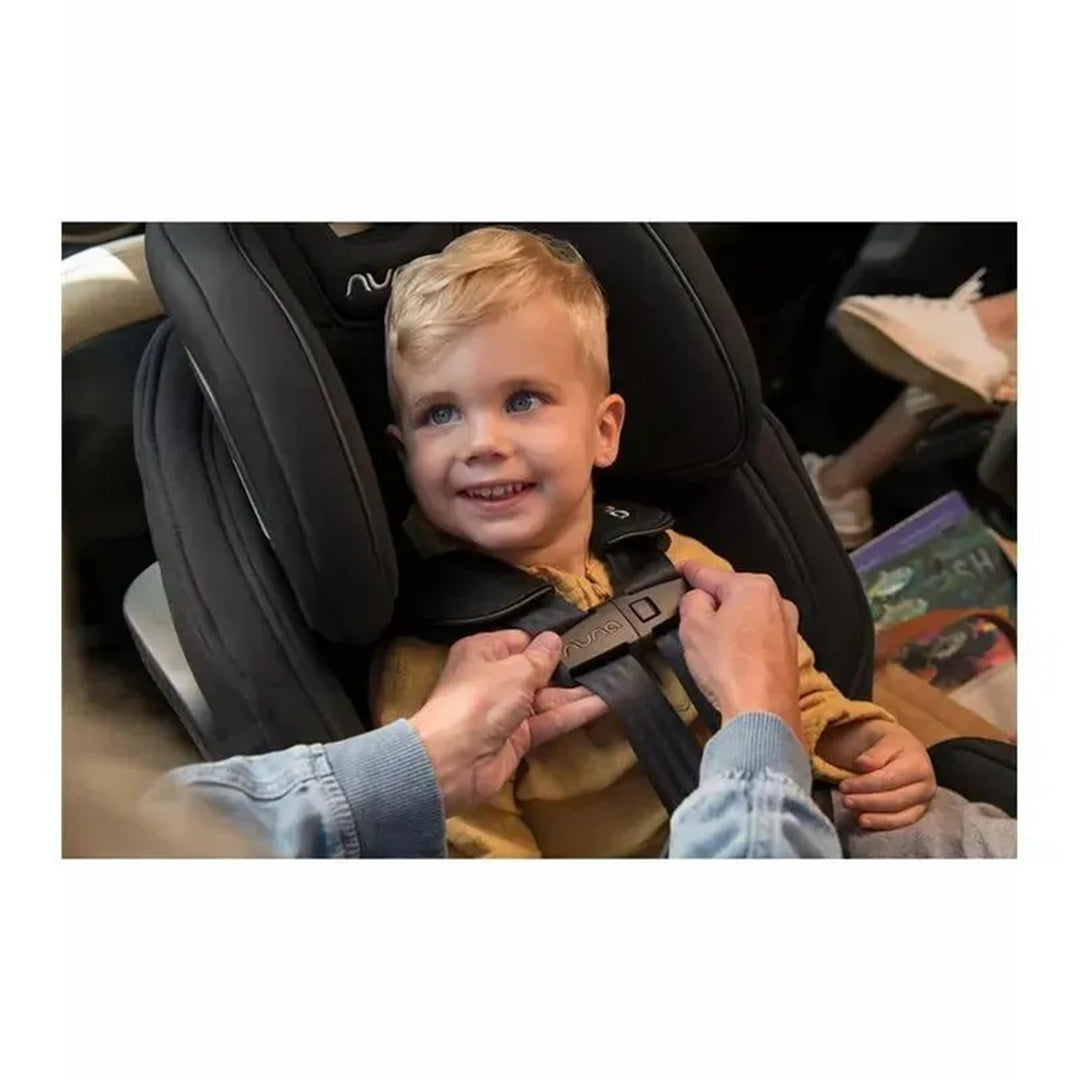 Nuna Exec Convertible Car Seat - Caviar