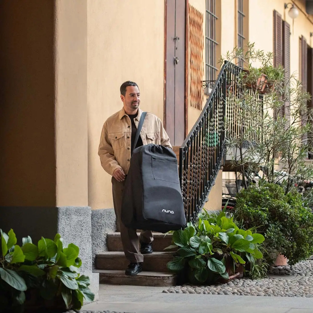 Nuna Trvl Lx Stroller - Caviar