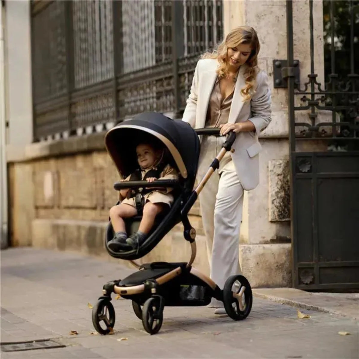 Mima - Xari Max Stroller Special Edition, Black/Gold