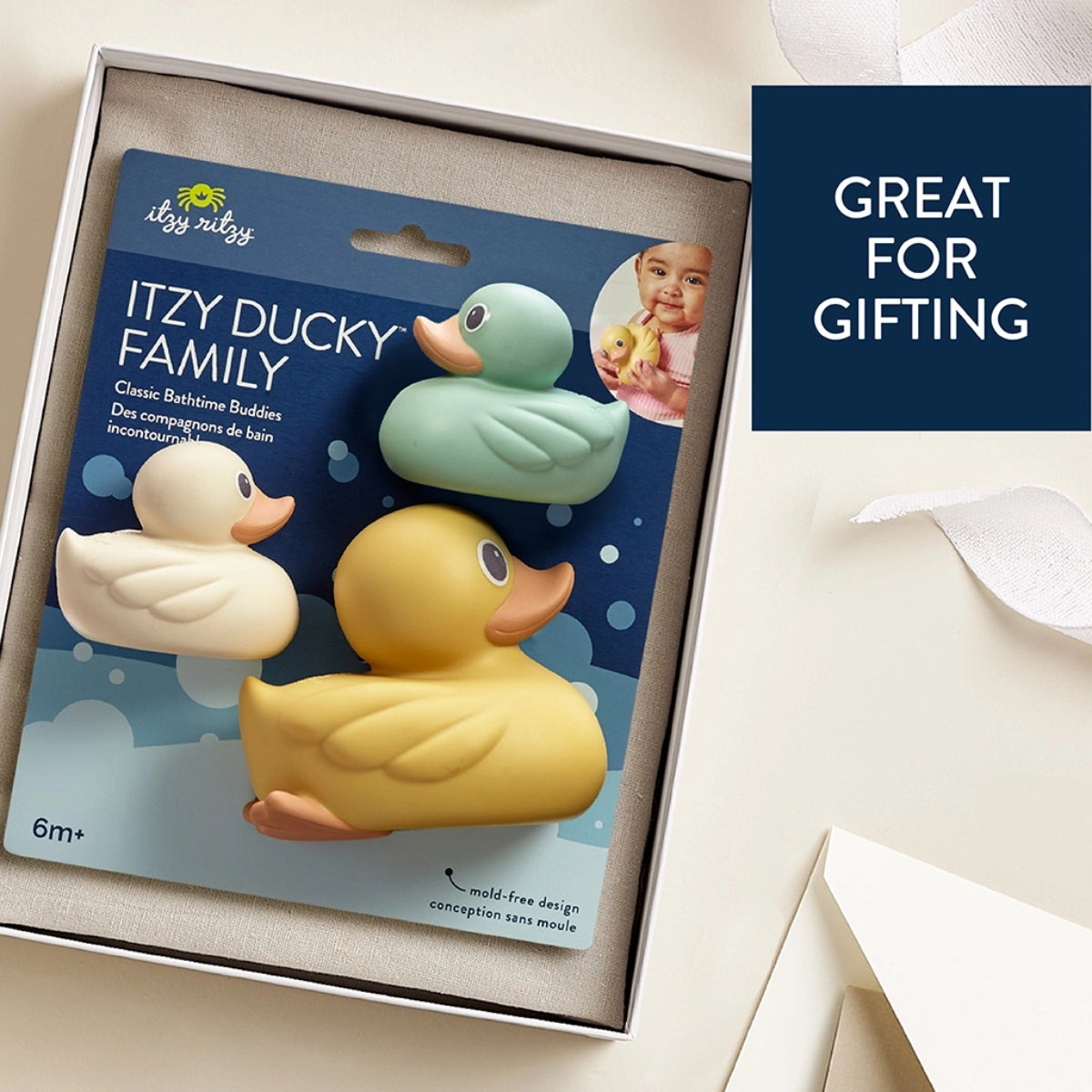 Itzy Ducky Family™ Bath Toy Set