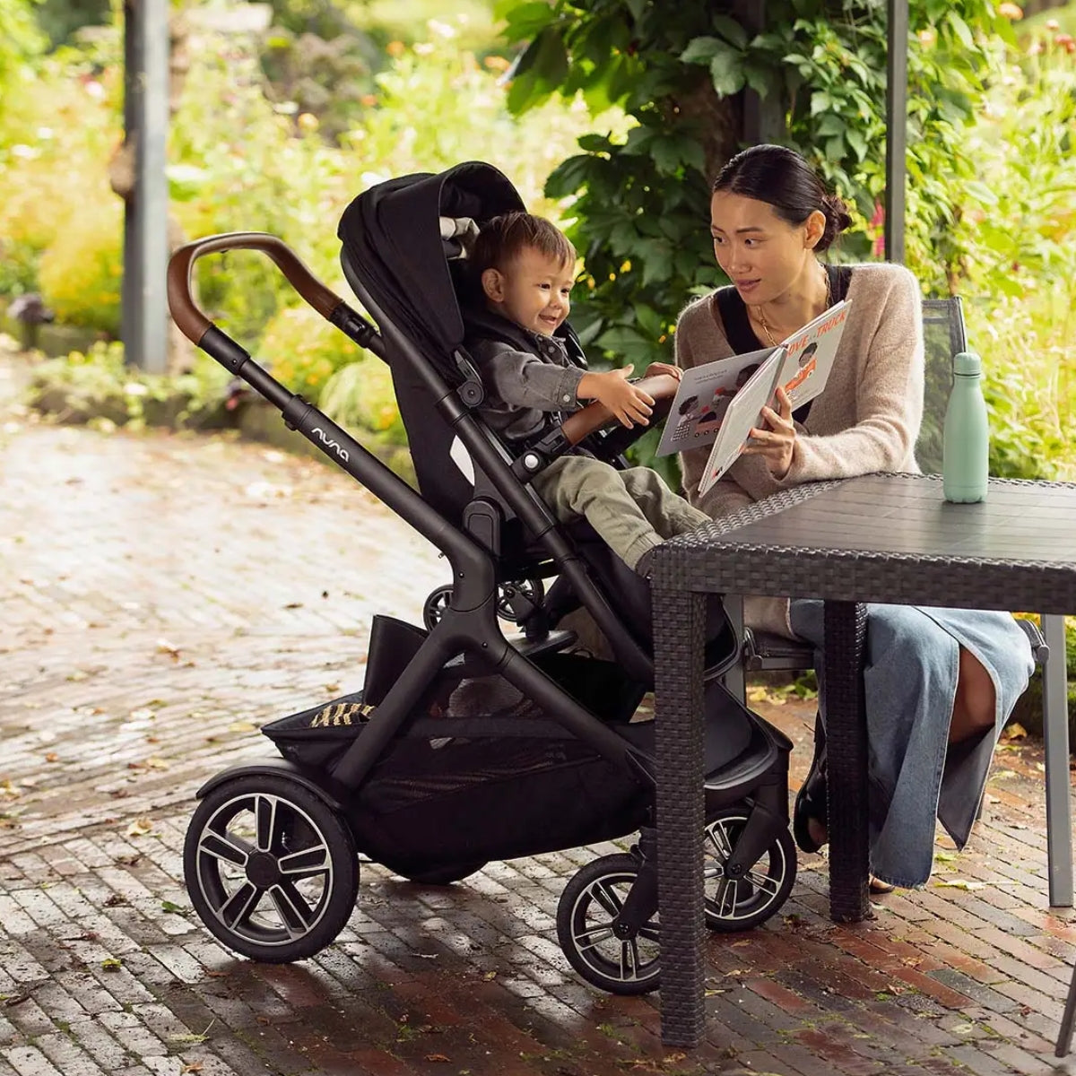 Nuna Demi Next + Pipa Urbn Travel System - Caviar