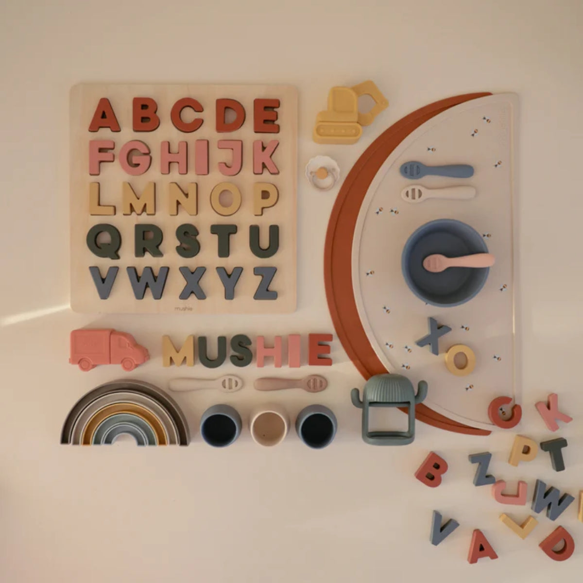 Mushie Silicone Placemat - Bees