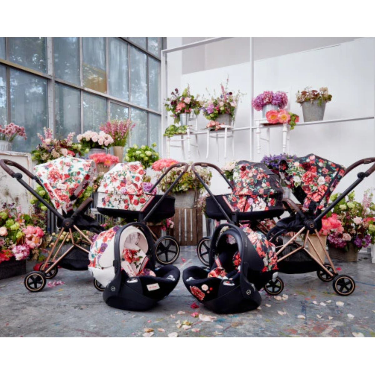 Cybex Priam 4/E-Priam 2 Lux Carry Cot - Spring Blossom Light