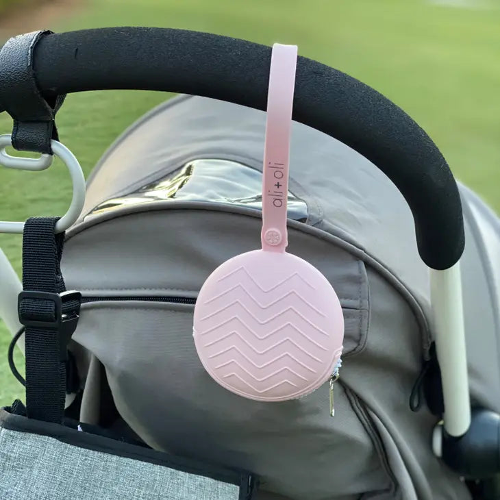 Ali + Oli Pacifier Holder Case - Pink - Luna Baby Store Miami