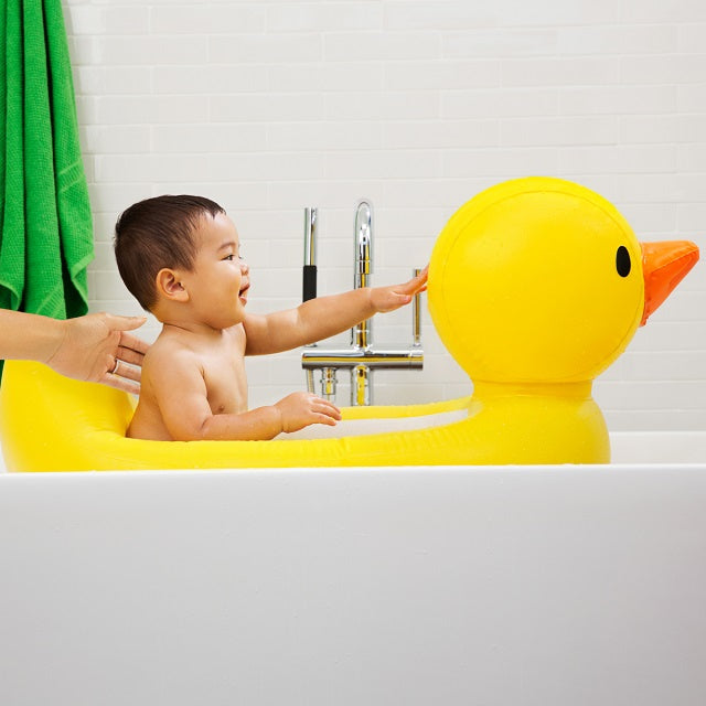 Munchkin White Hot Duck Tub - Luna Baby Store Miami