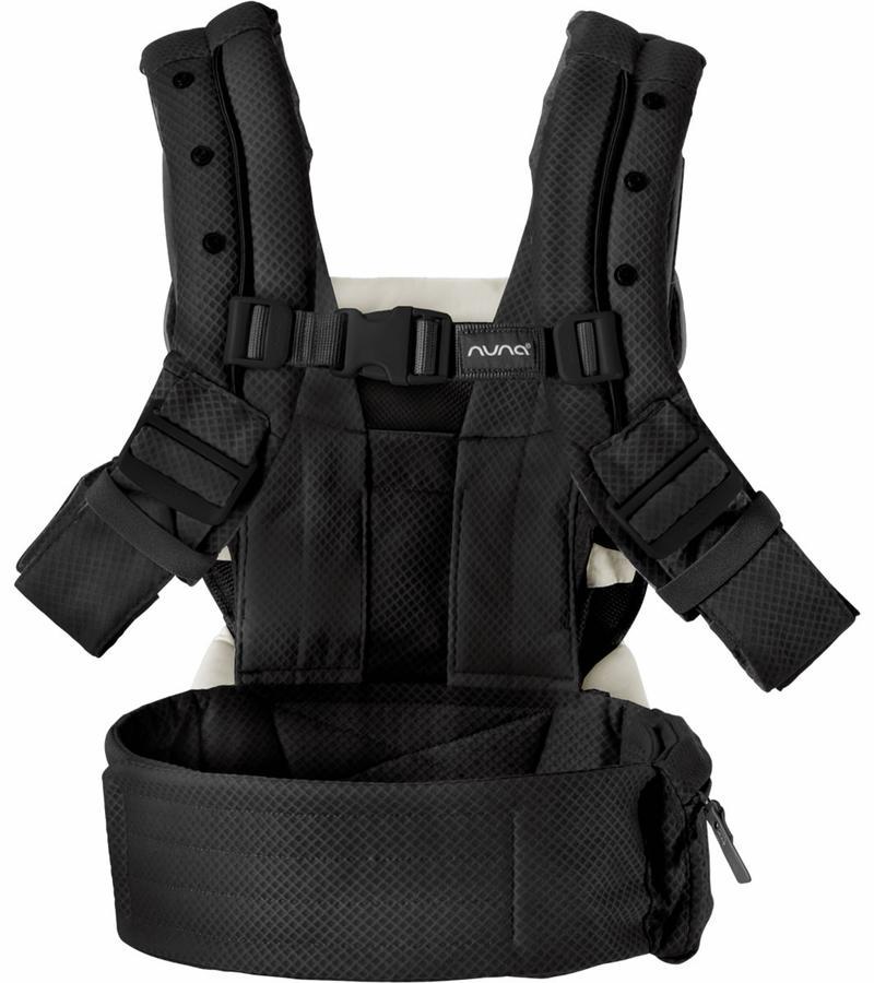 Nuna CUDL 4-in-1 Carrier Night - Effortless Magnetic Buckles