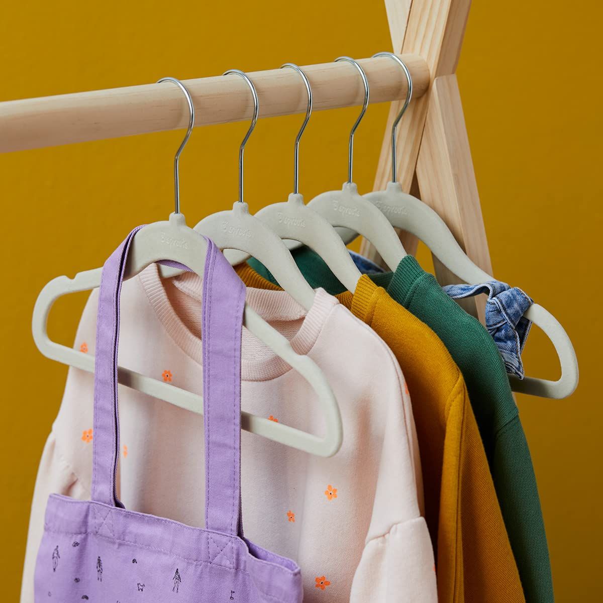 3 Sprouts Non-slip Hangers (10 Per Set) - Blue Velvet on Luna Baby Store Miami
