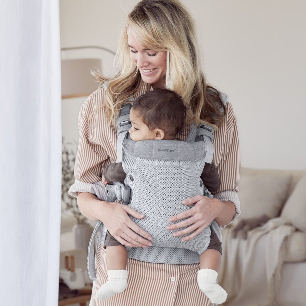 BabyBjörn Baby Carrier Harmony 3D Mesh Silver - Soft, Breathable Premium Fabrics