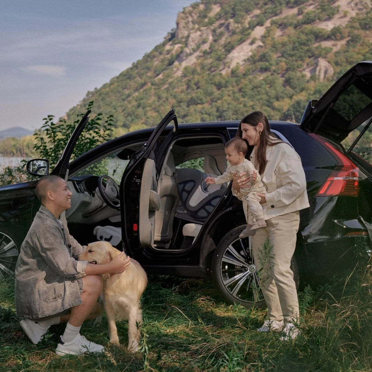 Babyark Classic Convertible Car Seat - Charcoal Grey / Glacier Ice