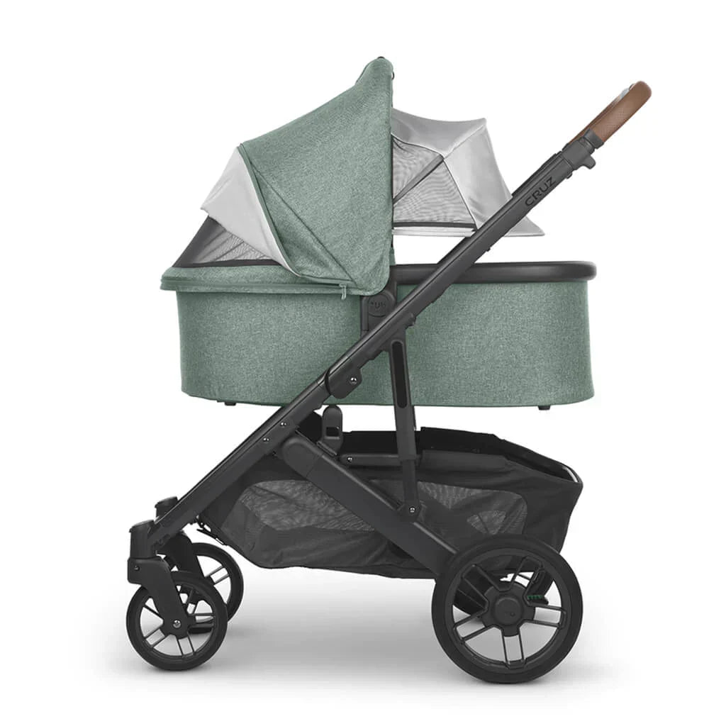 Uppababy Bassinet for Vista V2/Cruz V2/Minu V2/Ridge - Gwen - Luna Baby Store Miami