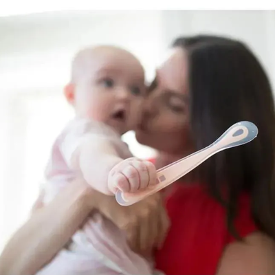 Beaba Baby First Foods Silicone Spoons - Set of 4 in Rose