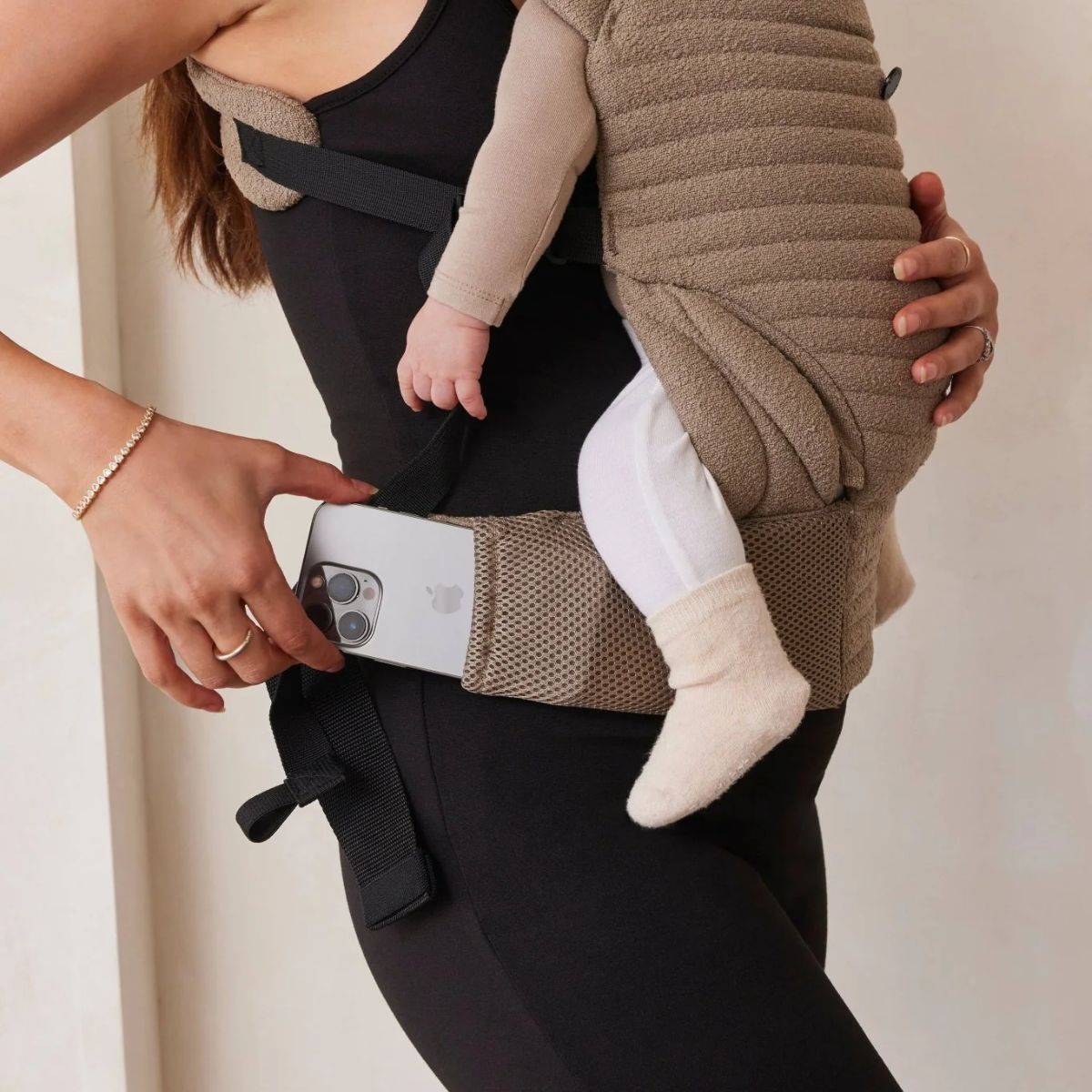 Bumpsuit The Armadillo Baby Carrier - Oyster