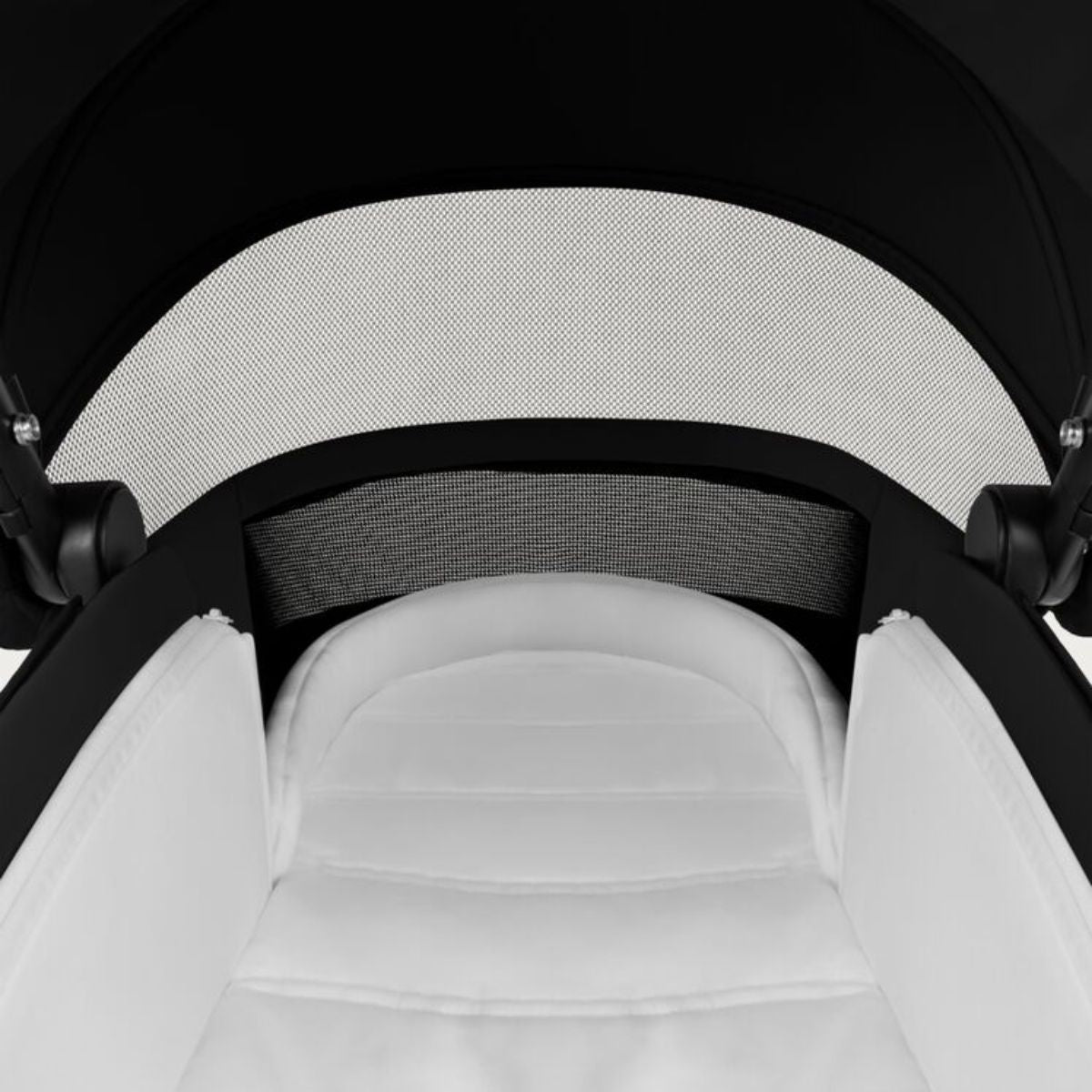 CYBEX MIOS/COYA Fold Lux Carry Cot Style Collection - Sage Green on Luna Baby Store Miami