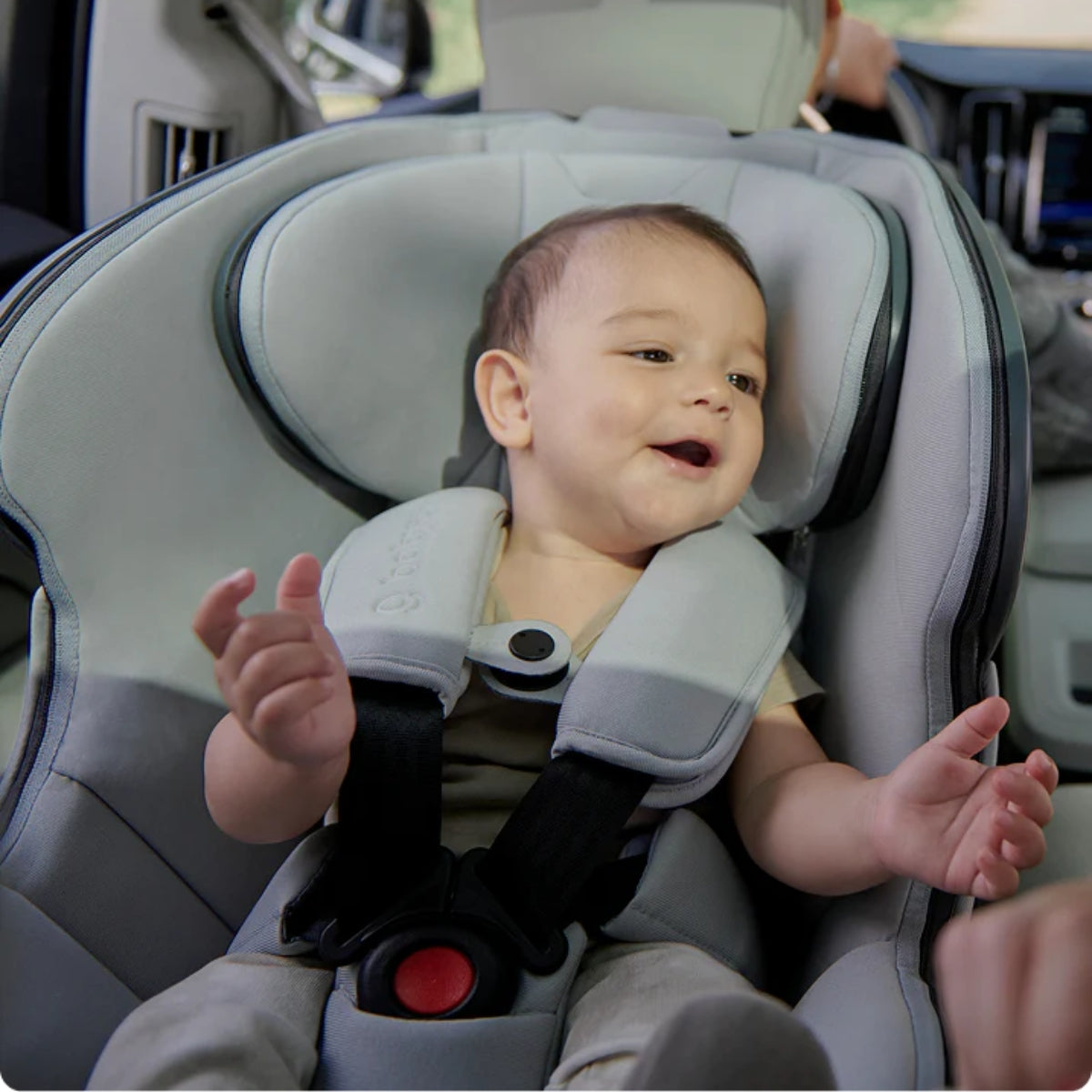 Babyark Smart Convertible Car Seat Charcoal Grey / Glacier Ice - Connected and Intuitive Installation