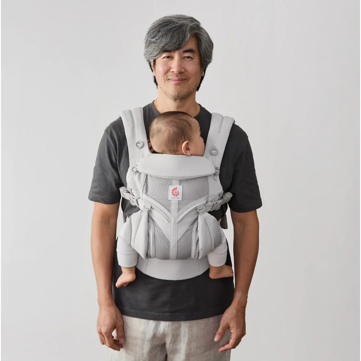Ergobaby Omni Classic Mesh Baby Carrier - Pearl Grey on Luna Baby Store Miami