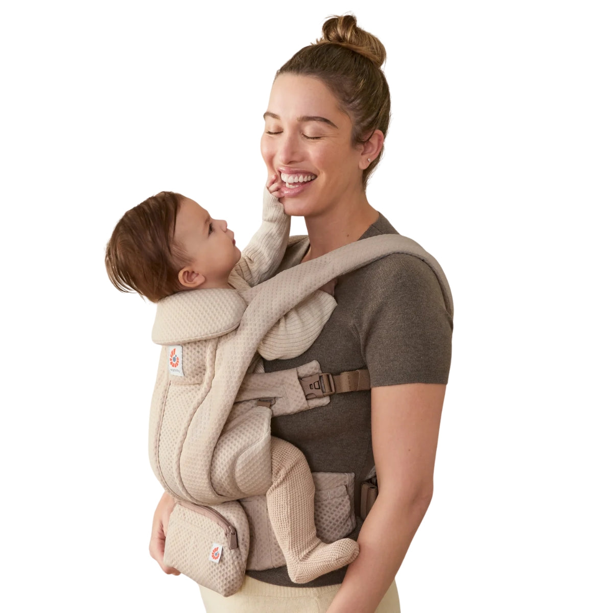Ergobaby Omni Deluxe Mesh Baby Carrier - Natural Beige on Luna Baby Store Miami