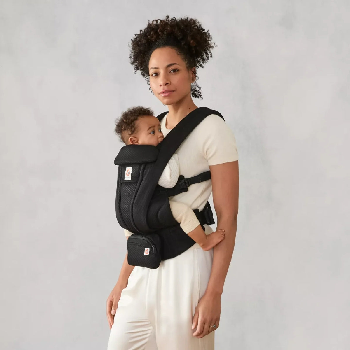 Ergobaby Omni Deluxe Mesh Baby Carrier - Onyx Black