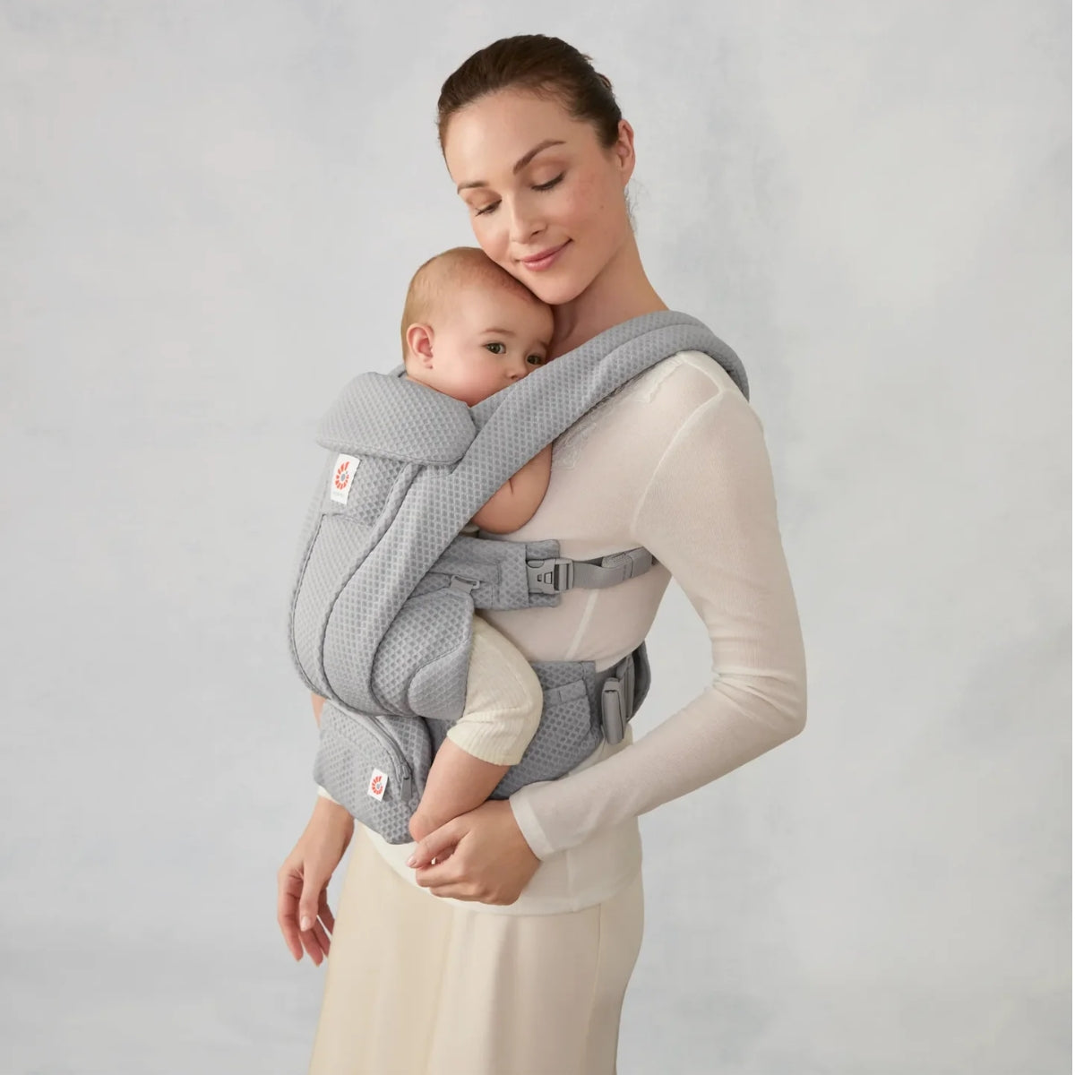Ergobaby Omni Deluxe Mesh Baby Carrier- Pearl Grey