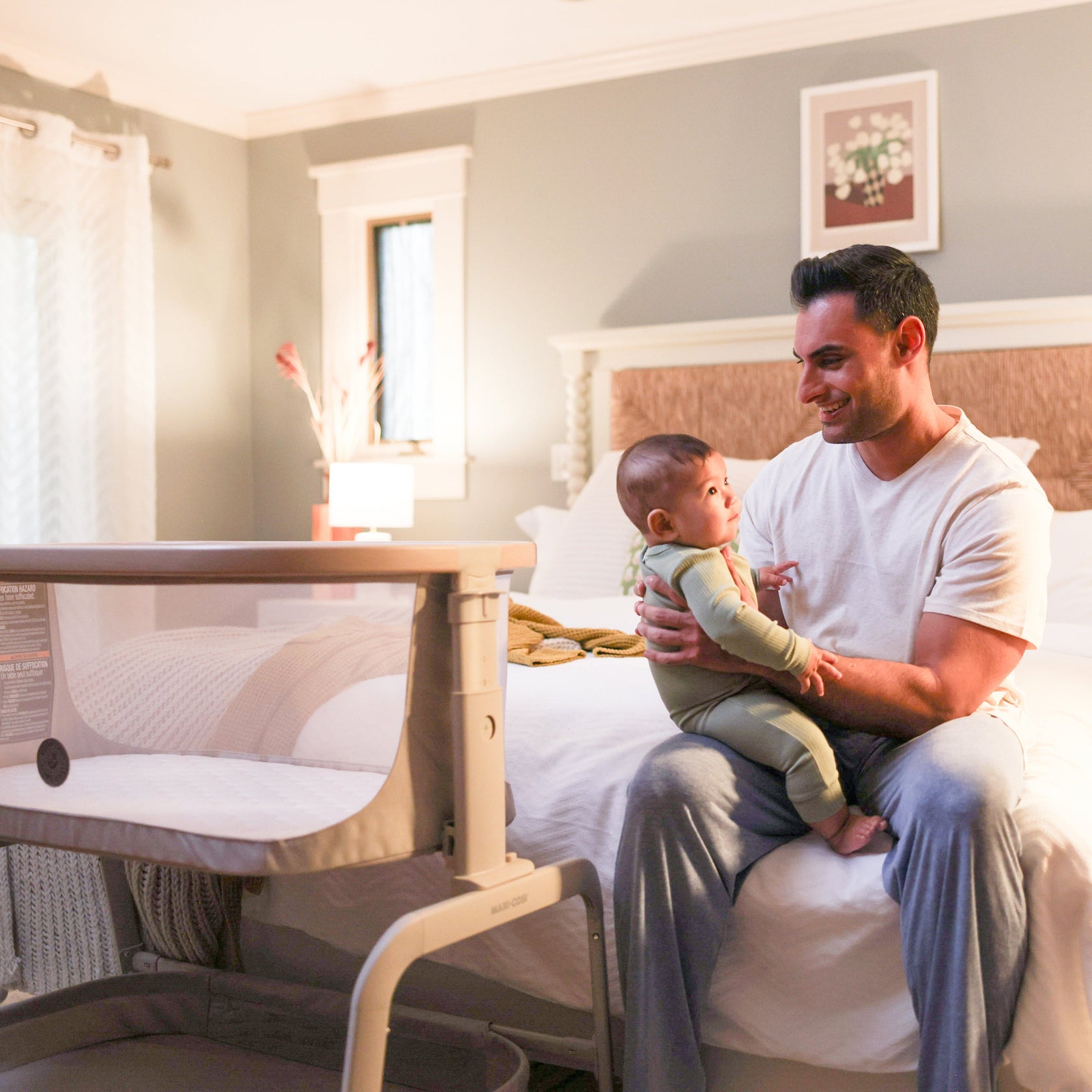 iora maxi cosi bassinet Maxi Cosi Iora Bedside Bassinet Classic Oat