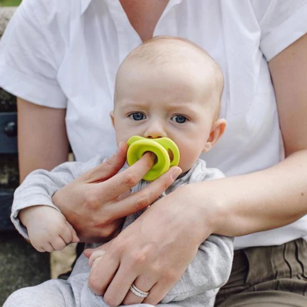 Doddle & Co. The Pop Pacifier - Pick Up Lime