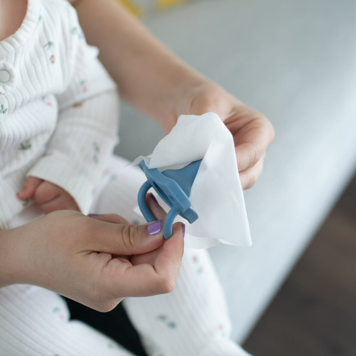 Dr. Brown's Pacifier & Bottle Healthy Wipes