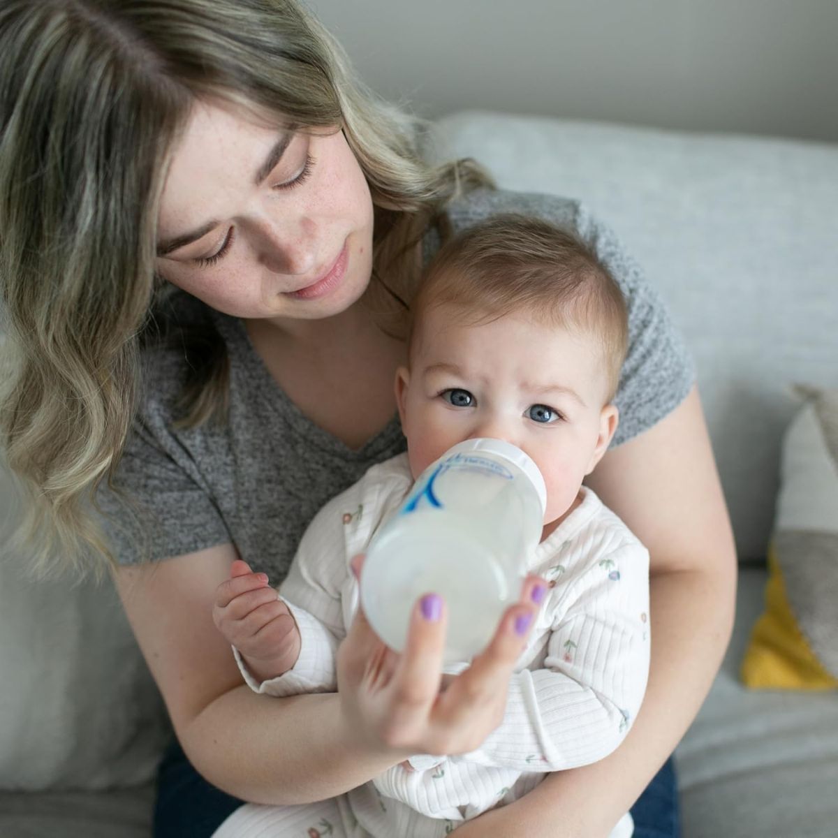 Dr. Brown’s Options+ Wide-Neck Baby Bottle Newborn Feeding Set - 0m+ on Luna Baby Store Miami