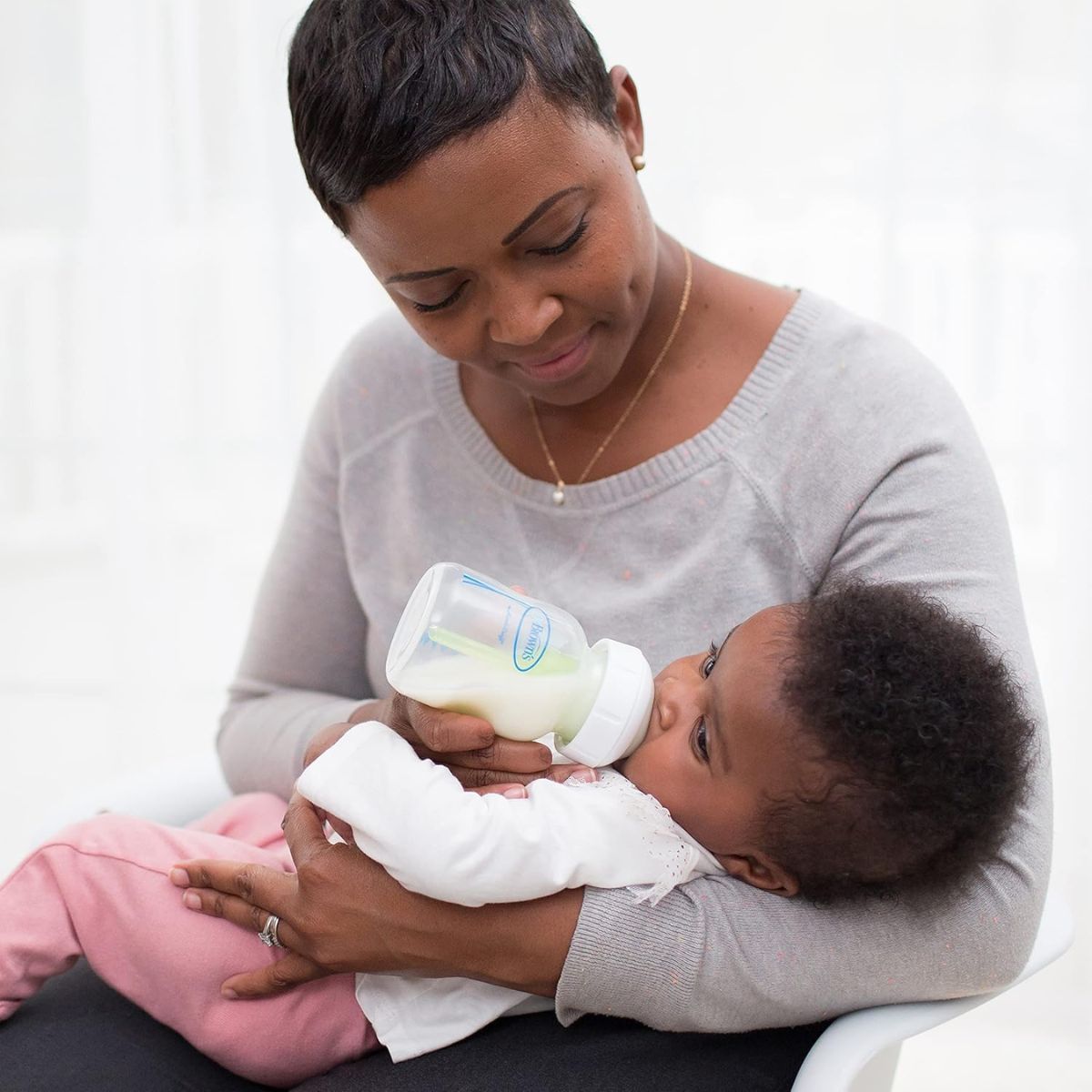 Dr. Brown’s Options+ Wide-Neck Baby Bottle Newborn Feeding Set - 0m+ on Luna Baby Store Miami
