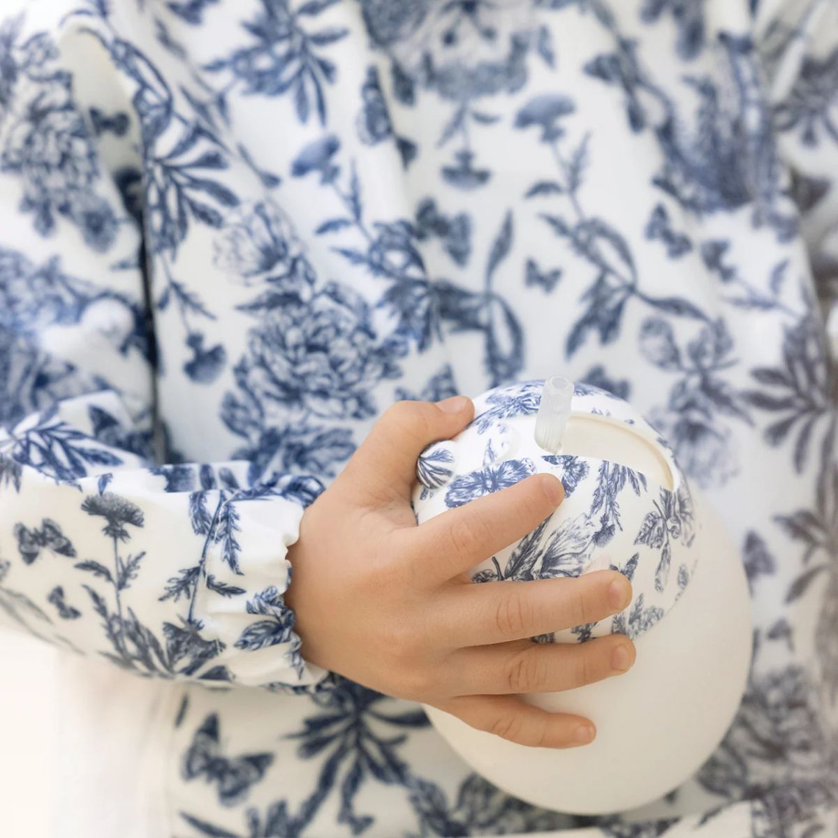Élhée Weighted Straw Cup Tartine et Chocolat Toile de Jouy Blue 240 ml 9M+