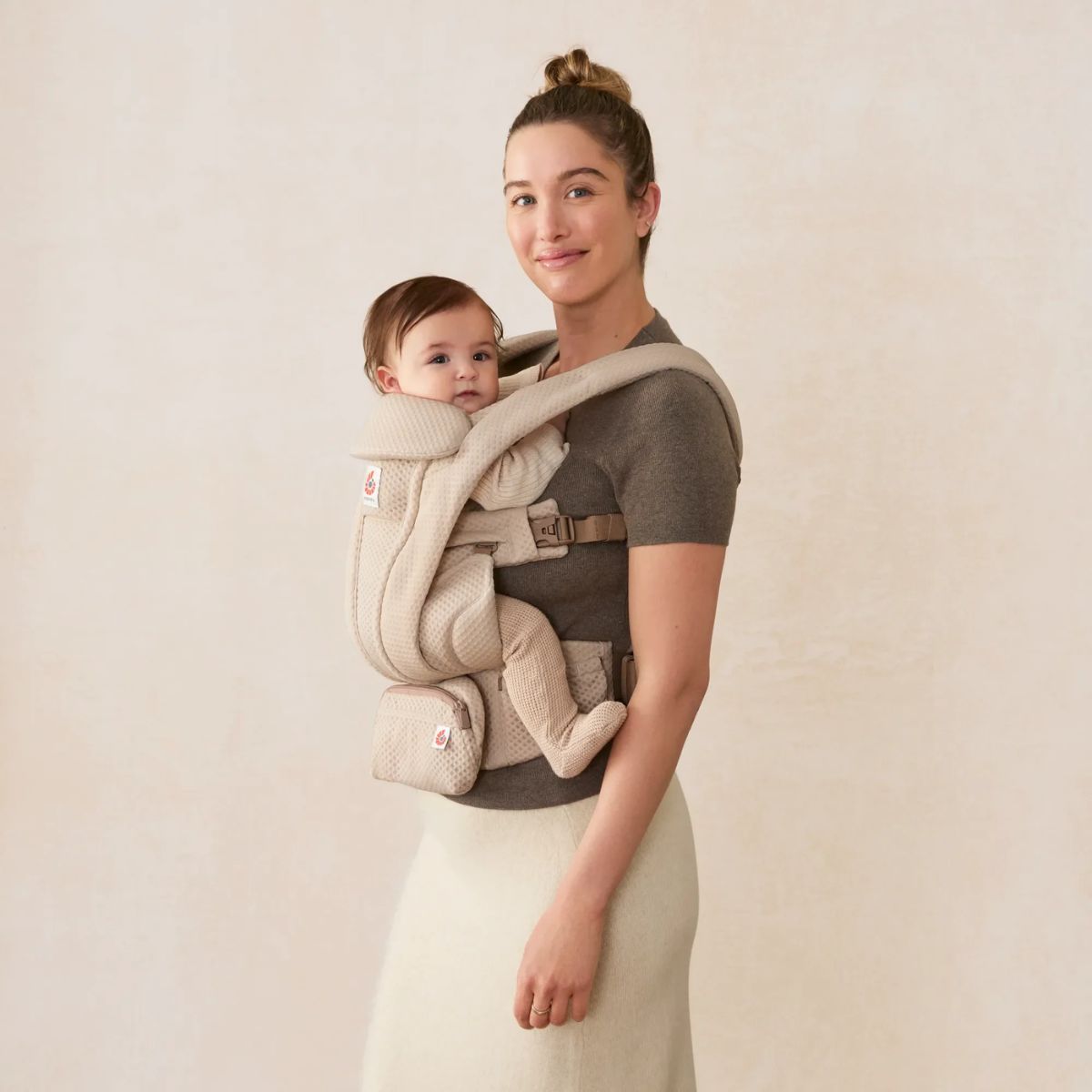 Ergobaby Omni Deluxe Newborn Baby Carrier 0-48M - Natural Beige