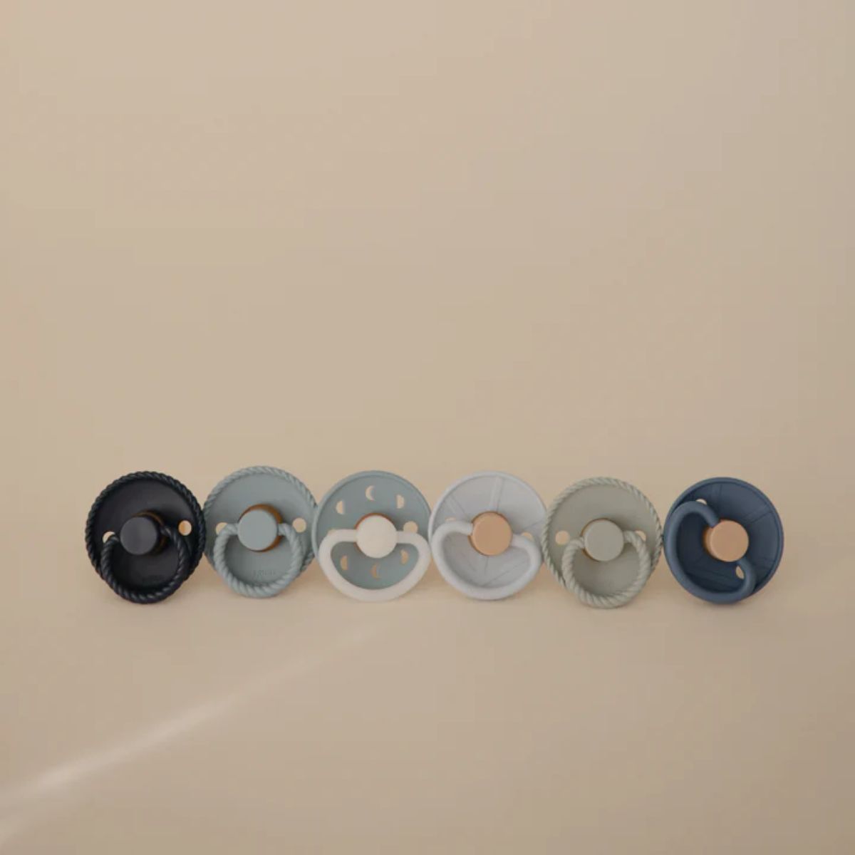Mushie FRIGG Endless Sea Silicone Rubber Pacifier 6 Pack - 0-6M on Luna Baby Store Miami