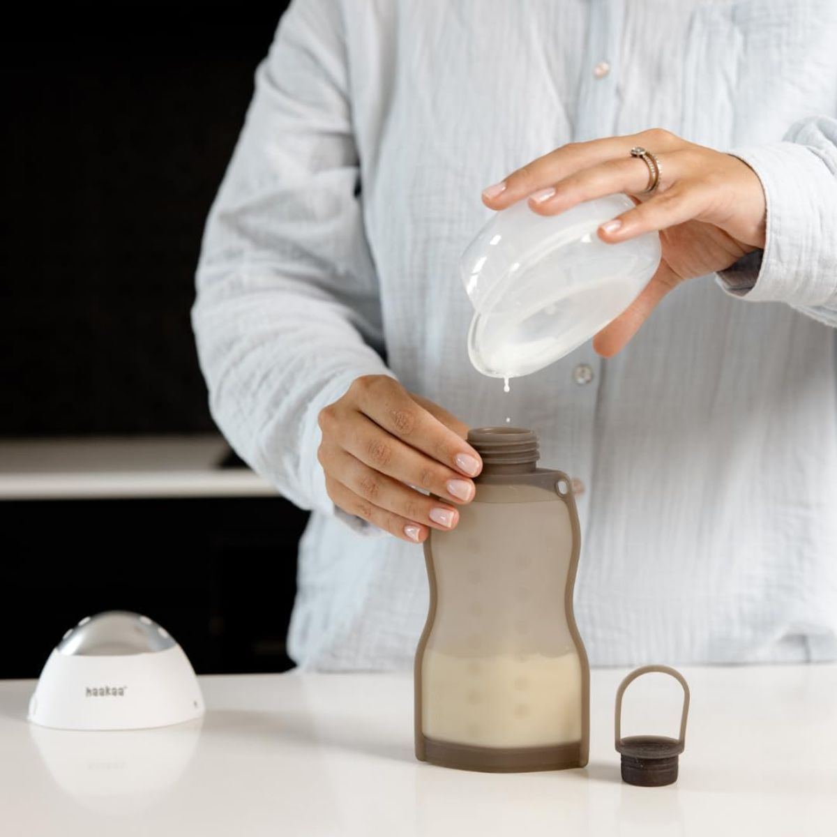 Haakaa E-Ladybug Wearable Electric Breast Pump - 2PK on Luna Baby Store Miami