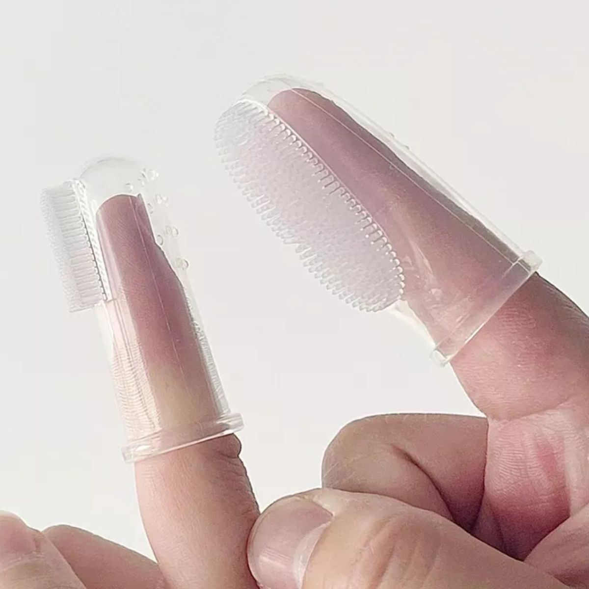 Haakaa Silicone Baby Finger Toothbrush Set 2pcs (Small & Large) - 0-24M on Luna Baby Store Miami