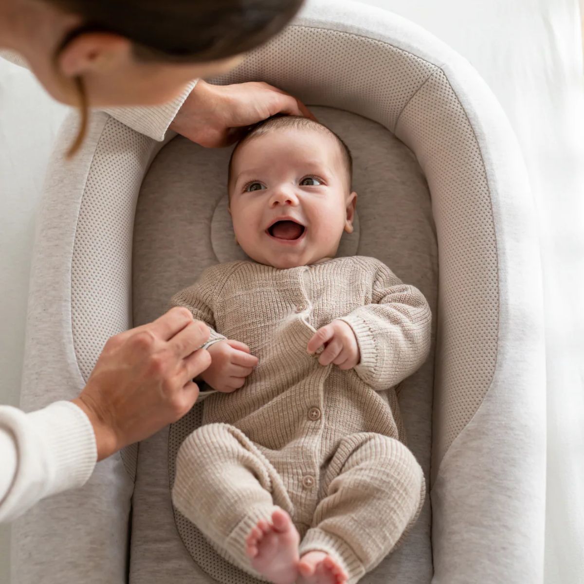 Inglesina Welcome Pod Lounger - Warm Beige