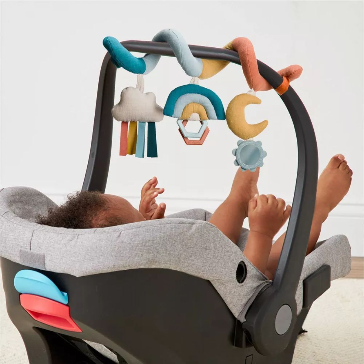 Itzy Ritzy Bitzy Spiral Car Seat - Rainbow - Easy Stroller & Car Seat Attachment