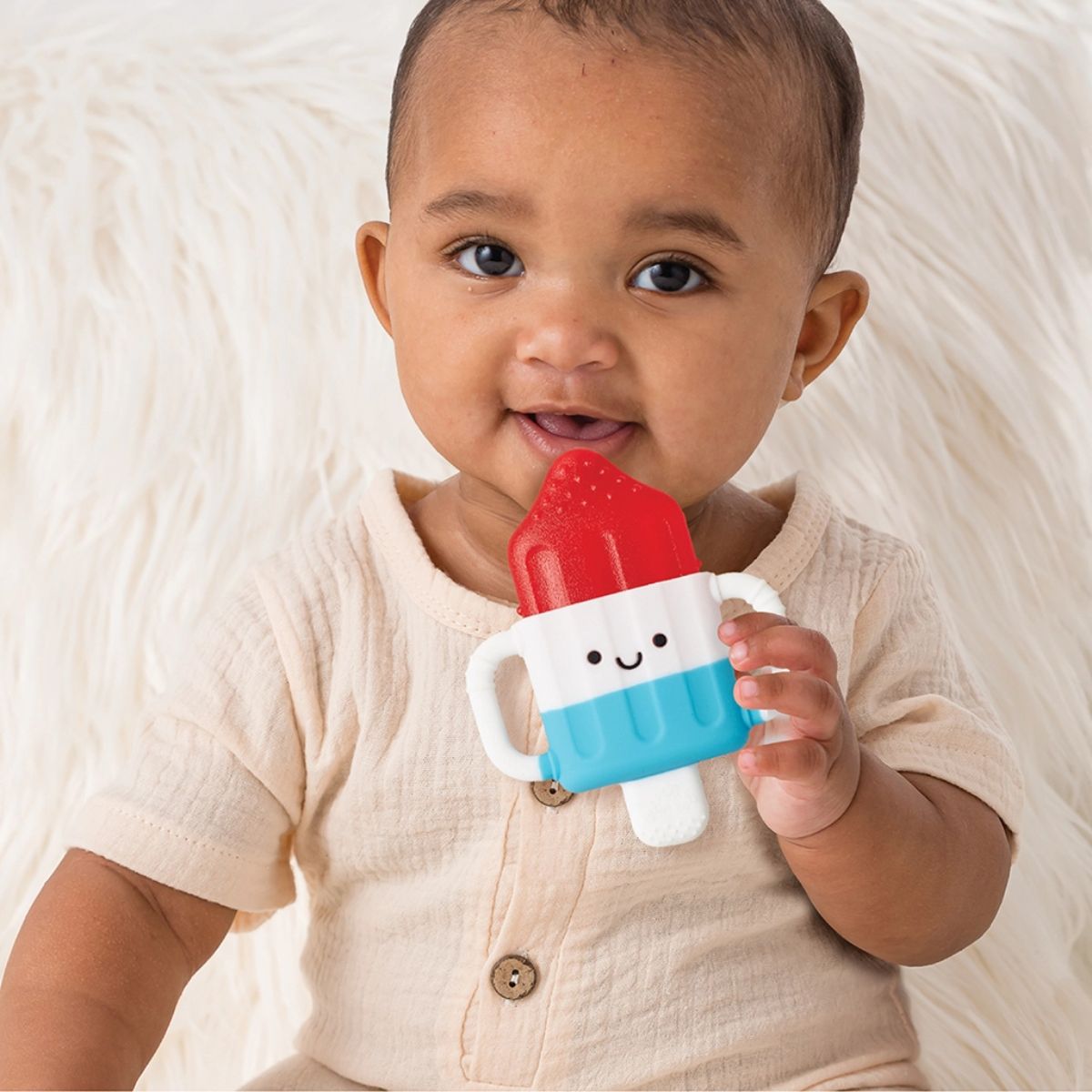 Itzy Ritzy Cool Cold Teether - Hero Pop