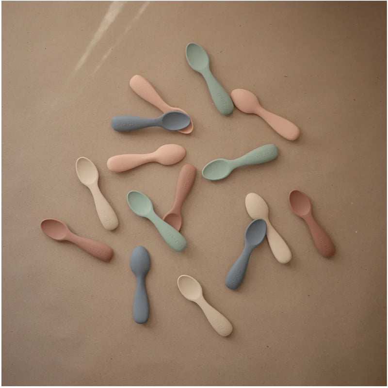 Mushie Silicone Toddler Starter Spoons 2-Pack Tradewinds/Shifting Sand