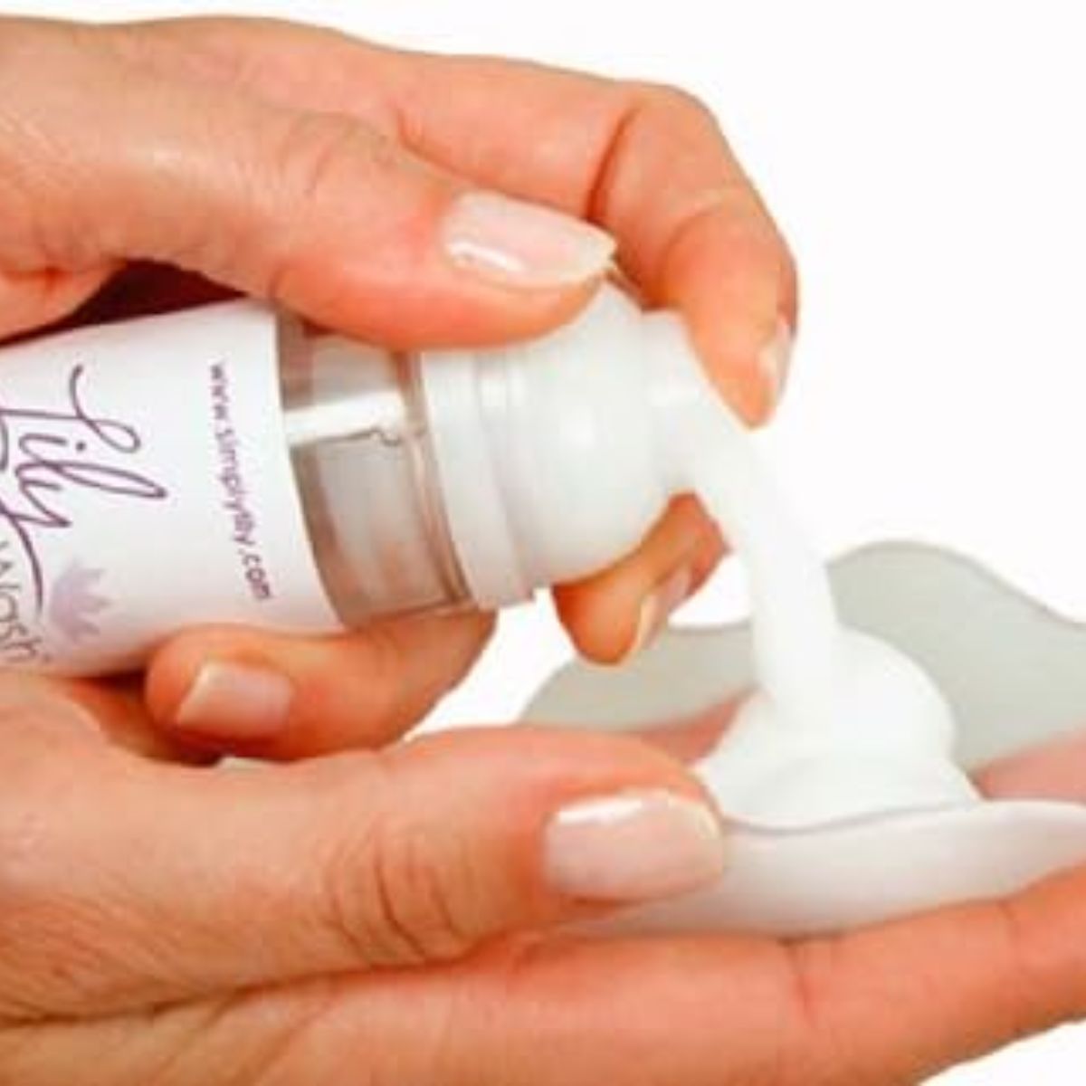 LilyPadz LilyWash Silicone Cleanser on Luna Baby Store Miami