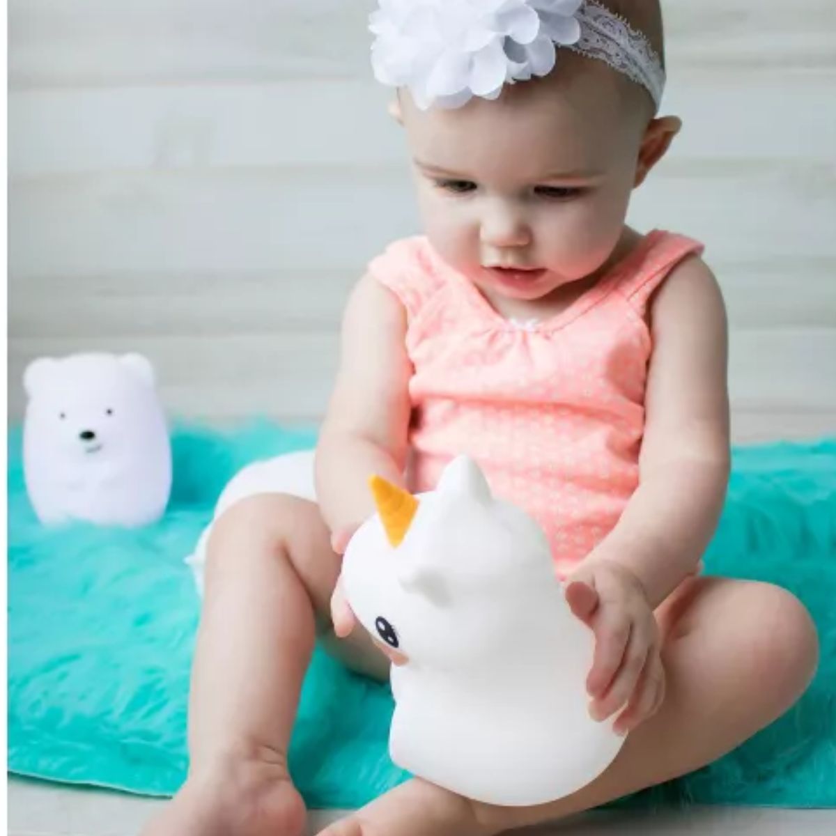 LumieWorld LumiPets LED Night Light with Remote Control - Unicorn