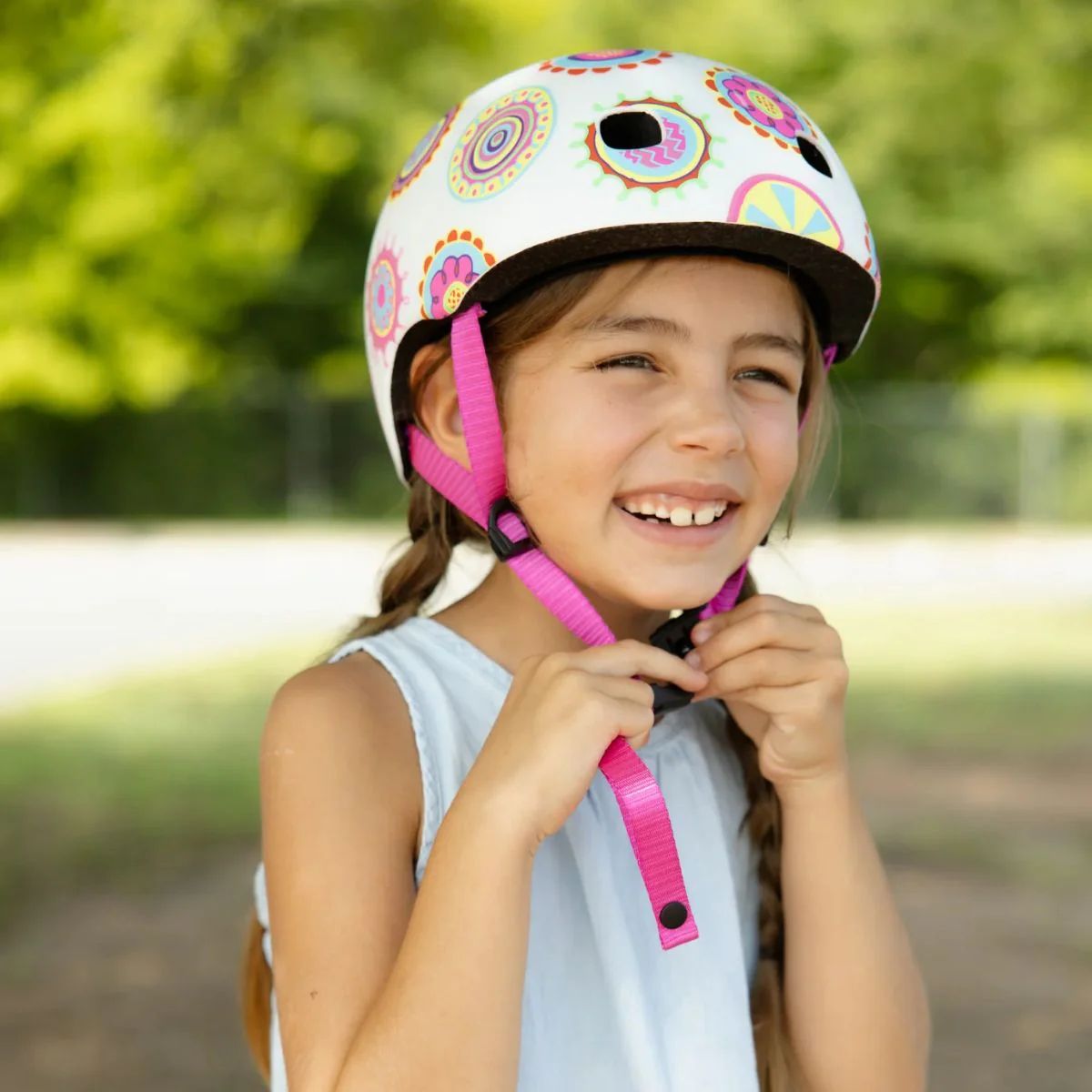 Micro Kickboard Doodle Dot Pattern Kids Helmet - Small