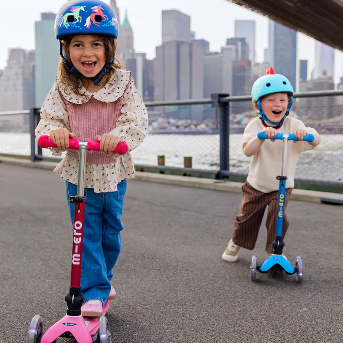 Micro Kickboard Mini Foldable LED Kids Scooter - Pink on Luna Baby Store Miami
