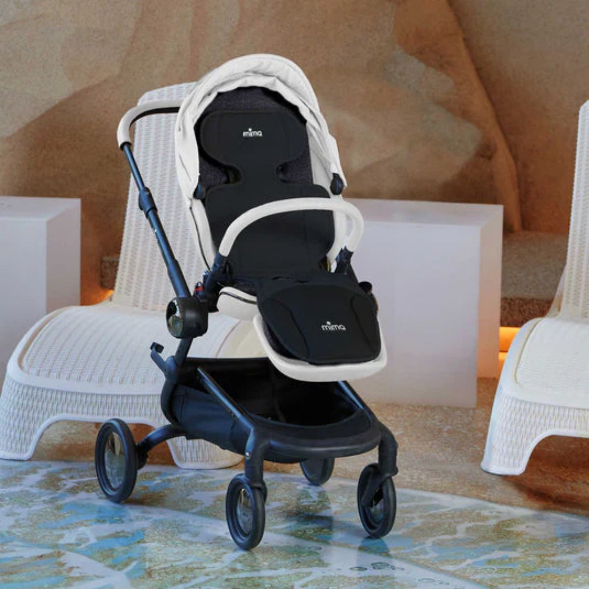 Mima Flo Baby Cooling Seat Liner - Lollipop Black on Luna Baby Store Miami