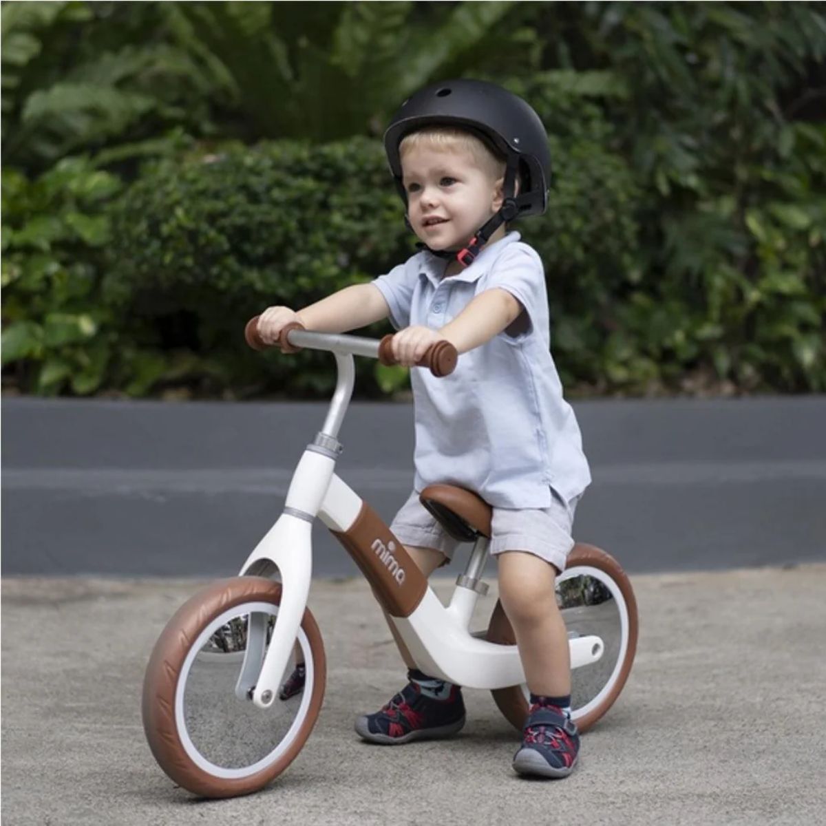 Mima Zoom Balance Bike White/Caramel - Lightweight Magnesium Frame