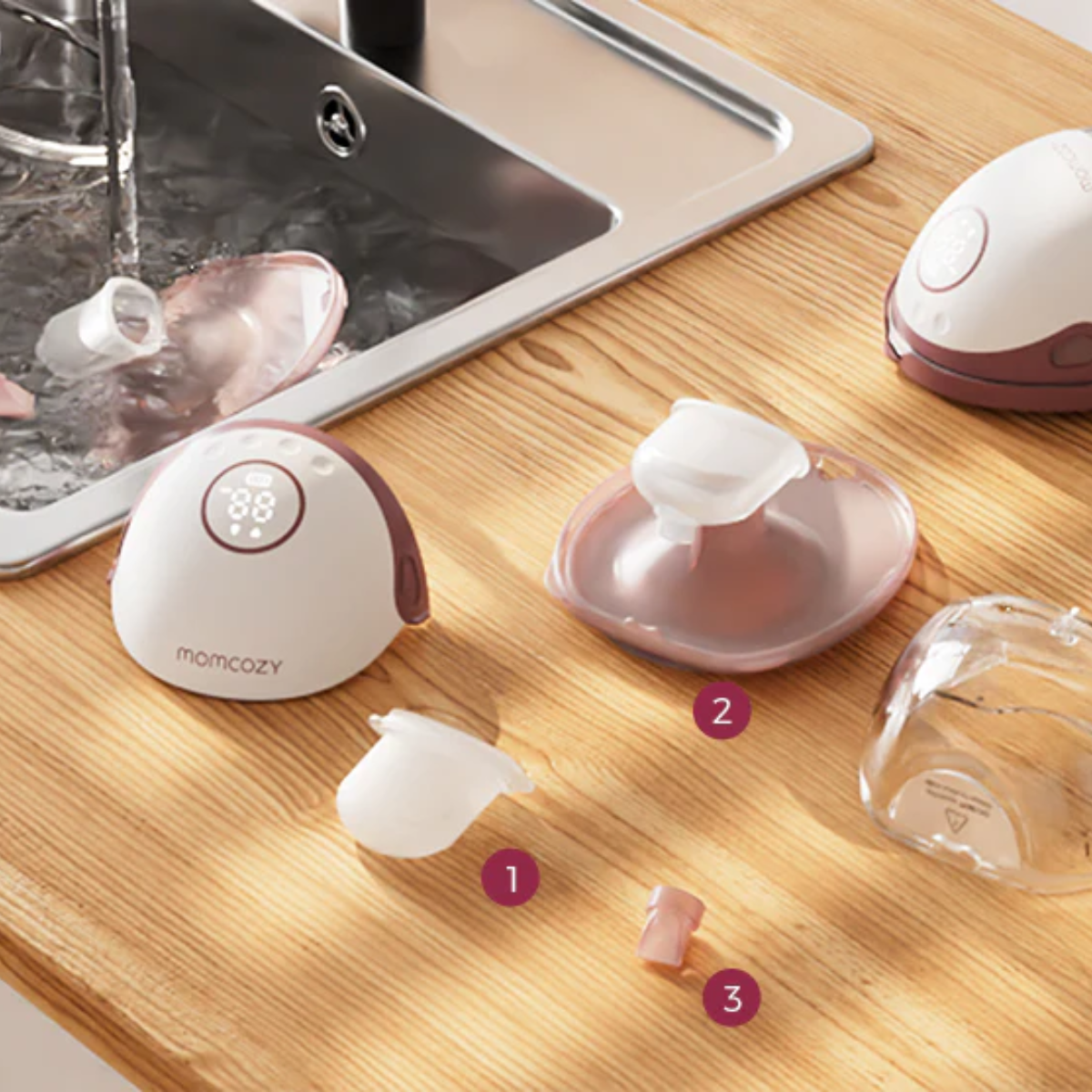 Momcozy M6 Mobile Style Hands-Free Breast Pump on Luna Baby Store Miami