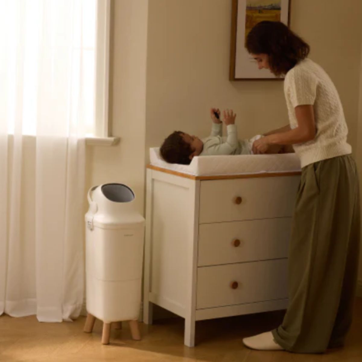 Momcozy Triple-Seal Diaper Pail on Luna Baby Store Miami