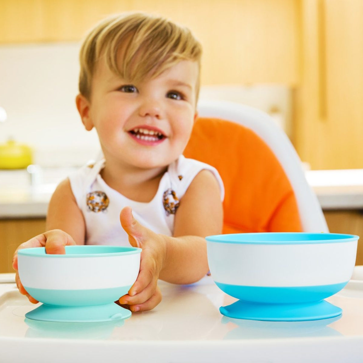 Munchkin Stay Put Suction Bowls & Lids, 3 Pack Blue/Green on Luna Baby Store Miami