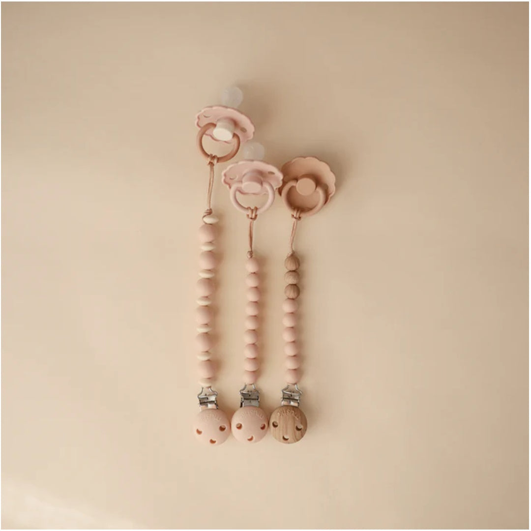 Mushie Silicone Pacifier Clip | Eva Blush