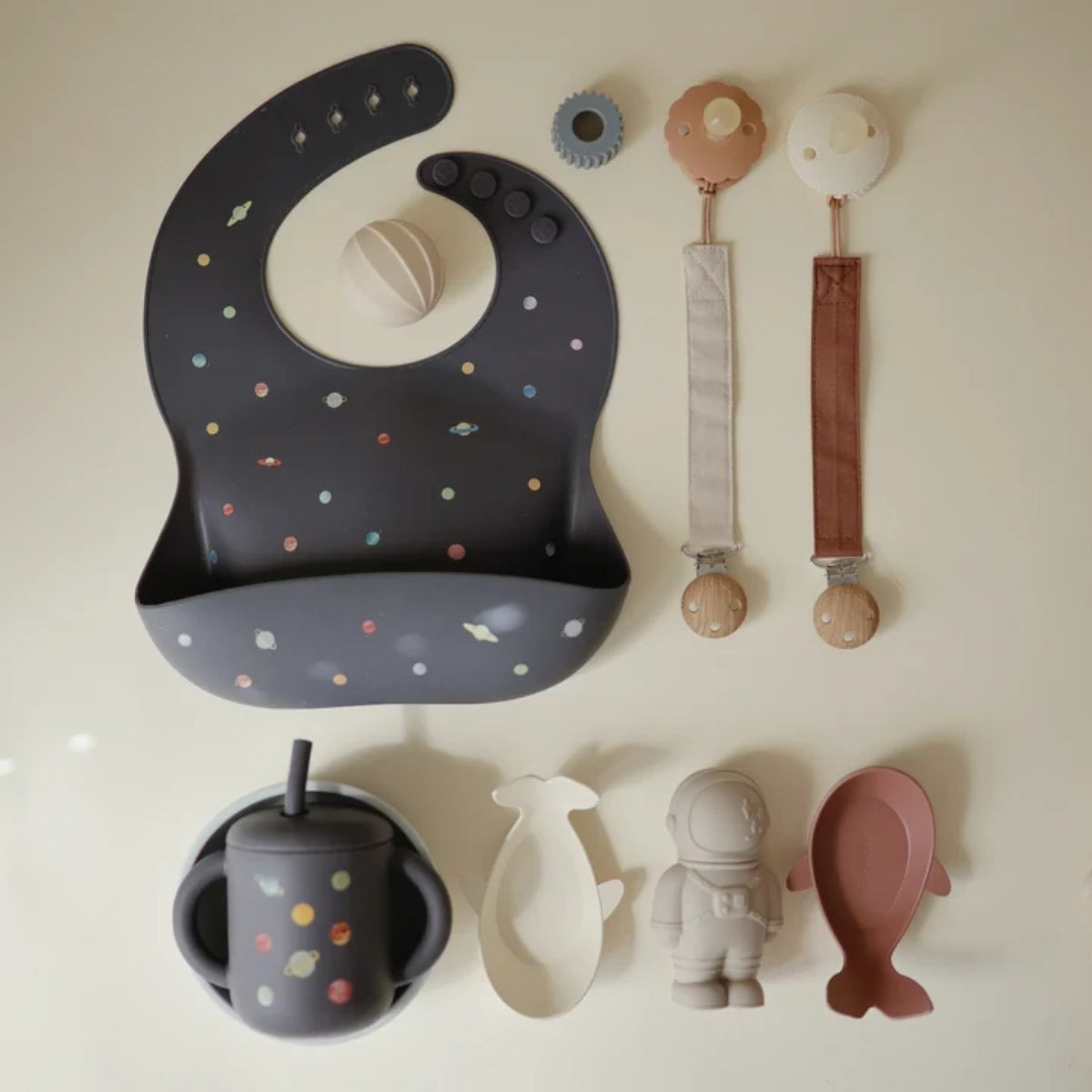 Mushie Silicone Training Cup + Straw - Planets on Luna Baby Store Miami